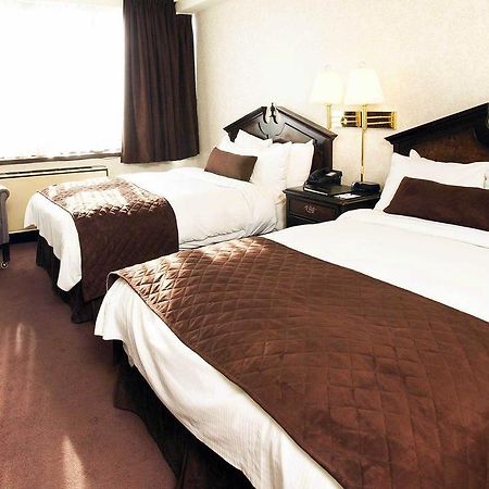 Best Western Primrose Hotel Downtown Toronto Esterno foto