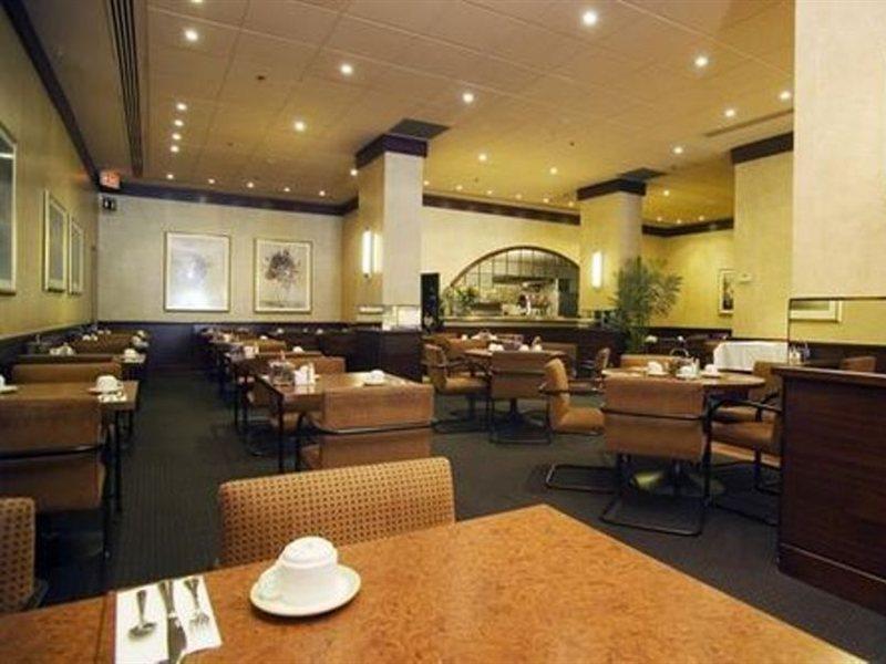 Best Western Primrose Hotel Downtown Toronto Ristorante foto